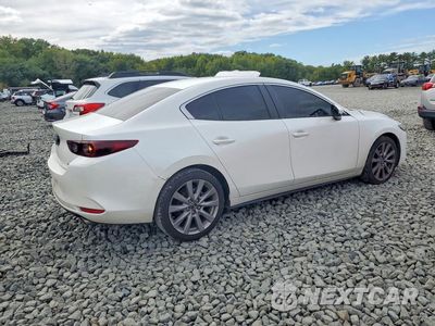 Trzecie zdjęcie samochodu z tyłu: 2023 MAZDA 3 SELECT VIN:3MZBPABM5PM384324 - miniatura