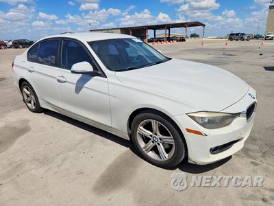 Czwarte zdjęcie samochodu z boku: 2015 BMW 320 I VIN:WBA3B1C54FK137747 - miniatura