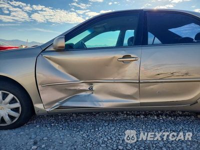 Zdjęcie 7 z 12 samochodu: 2005 TOYOTA CAMRY LE VIN:4T1BE32K75U086073 - miniatura