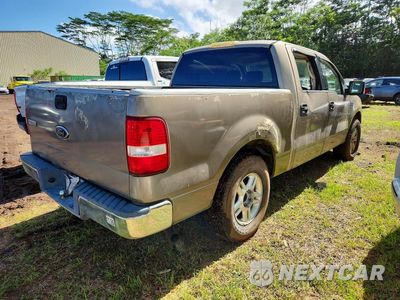 Trzecie zdjęcie samochodu z tyłu: 2004 FORD F150 SUPERCREW VIN:1FTRW12W24KD10349 - miniatura