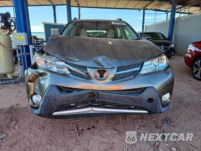 Piąte zdjęcie samochodu w środku: 2015 TOYOTA RAV4 XLE VIN:JTMWFREV8FD072017 - miniatura