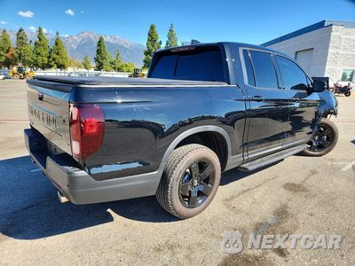 Trzecie zdjęcie samochodu z tyłu: 2025 HONDA RIDGELINE BLACK EDITION VIN:5FPYK3F80SB035354 - miniatura