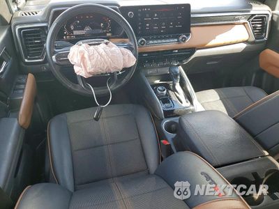 Zdjęcie 8 z 12 samochodu: 2024 GMC CANYON AT4 VIN:1GTP6DEK9R1134446 - miniatura