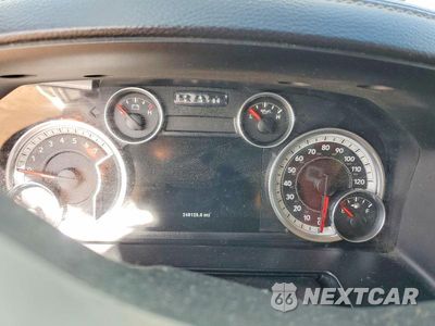 Zdjęcie 9 z 12 samochodu: 2014 RAM 1500 LARAMIE VIN:1C6RR7VT9ES218157 - miniatura