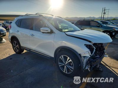 Czwarte zdjęcie samochodu z boku: 2017 NISSAN ROGUE S VIN:5N1AT2MV6HC786955 - miniatura