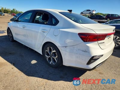 Drugie zdjęcie samochodu z przodu: 2020 KIA FORTE LXS VIN:3KPF24AD7LE165231 - miniatura