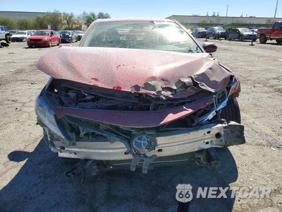 Piąte zdjęcie samochodu w środku: 2018 TOYOTA CAMRY SE VIN:4T1B11HK1JU535815 - miniatura