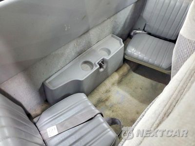 Zdjęcie 10 z 12 samochodu: 1996 GMC SONOMA VIN:1GTDT19W6T8505455 - miniatura