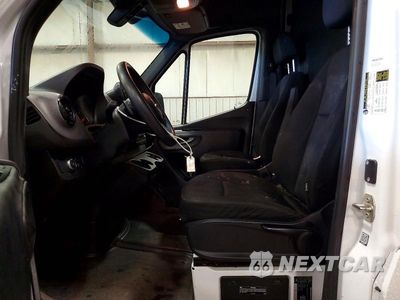 Zdjęcie 7 z 14 samochodu: 2023 MERCEDES-BENZ SPRINTER 2500 DELIVERY VAN VIN:W1Y4NCHY7PT125595 - miniatura