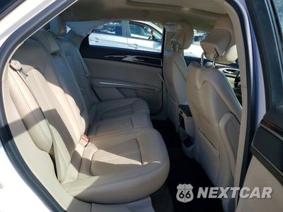 Zdjęcie 10 z 13 samochodu: 2016 LINCOLN MKZ VIN:3LN6L2J96GR628581 - miniatura