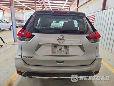 Zdjęcie 6 z 13 samochodu: 2020 NISSAN ROGUE S VIN:KNMAT2MT3LP530308 - miniatura