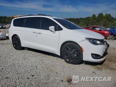 Czwarte zdjęcie samochodu z boku: 2019 CHRYSLER PACIFICA TOURING L VIN:2C4RC1BG0KR633198 - miniatura