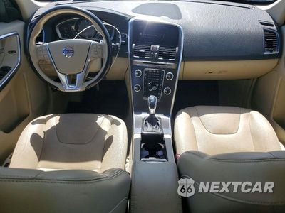 Zdjęcie 8 z 12 samochodu: 2015 VOLVO XC60 T6 PLATINUM VIN:YV449MDM8F2746041 - miniatura