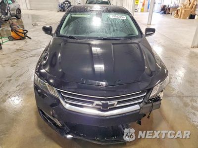 Piąte zdjęcie samochodu w środku: 2018 CHEVROLET IMPALA LT VIN:1G1105S33JU141043 - miniatura