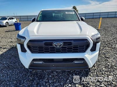 Piąte zdjęcie samochodu w środku: 2025 TOYOTA TACOMA TRD OFF-ROAD VIN:3TMLB5JNXSM106714 - miniatura