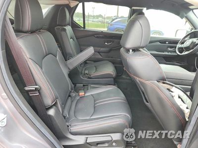 Zdjęcie 11 z 13 samochodu: 2025 HONDA PILOT TRAILSPORT VIN:5FNYG1H62SB157773 - miniatura