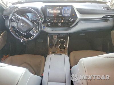 Zdjęcie 8 z 12 samochodu: 2021 TOYOTA HIGHLANDER HYBRID LIMITED VIN:5TDXBRCH4MS014906 - miniatura