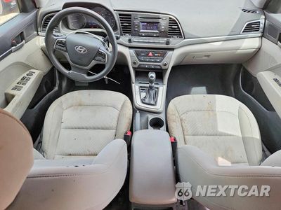 Zdjęcie 8 z 12 samochodu: 2017 HYUNDAI ELANTRA SE VIN:KMHD74LF1HU362973 - miniatura