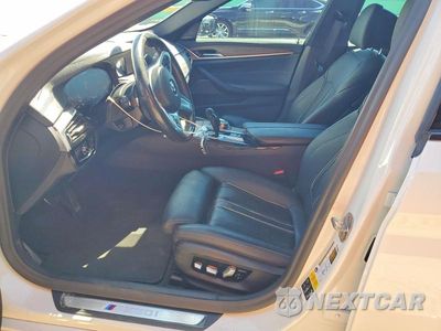 Zdjęcie 7 z 12 samochodu: 2020 BMW M550XI VIN:WBAJS7C02LBN96544 - miniatura