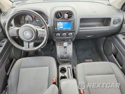 Zdjęcie 8 z 13 samochodu: 2012 JEEP COMPASS LATITUDE VIN:1C4NJDEB5CD514346 - miniatura