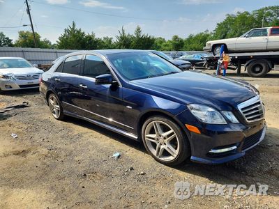 Czwarte zdjęcie samochodu z boku: 2012 MERCEDES-BENZ E 350 4MATIC VIN:WDDHF8JB2CA644037 - miniatura