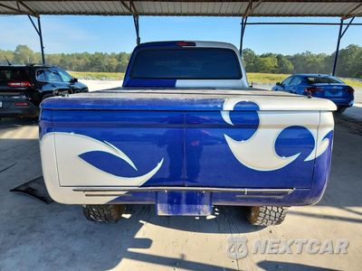 Zdjęcie 6 z 12 samochodu: 2004 TOYOTA TACOMA V6 VIN:5TEHN72N04Z308538 - miniatura