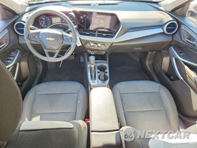 Zdjęcie 8 z 14 samochodu: 2025 CHEVROLET TRAX LS VIN:KL77LFEP0SC313417 - miniatura