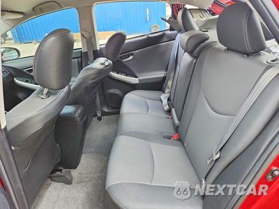 Zdjęcie 10 z 12 samochodu: 2014 TOYOTA PRIUS FIVE VIN:JTDKN3DUXE0375121 - miniatura