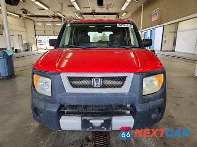 Piąte zdjęcie samochodu w środku: 2006 HONDA ELEMENT LX VIN:5J6YH28346L011929 - miniatura