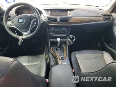 Zdjęcie 8 z 13 samochodu: 2013 BMW X1 XDRIVE35I VIN:WBAVM5C52DVV90934 - miniatura
