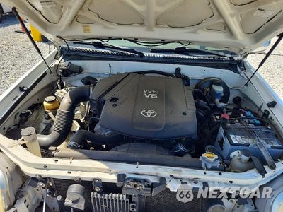 Zdjęcie 11 z 12 samochodu: 2006 TOYOTA TUNDRA SR5 VIN:5TBRU34146S469297 - miniatura
