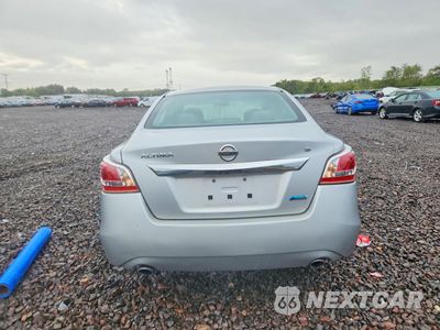 Zdjęcie 6 z 12 samochodu: 2013 NISSAN ALTIMA 2.5 VIN:1N4AL3AP3DC248911 - miniatura