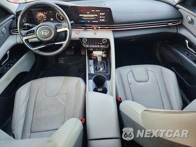 Zdjęcie 8 z 12 samochodu: 2023 HYUNDAI ELANTRA LIMITED VIN:KMHLN4AJXPU077518 - miniatura