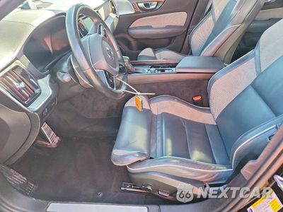 Zdjęcie 7 z 12 samochodu: 2021 VOLVO S60 T6 R-DESIGN VIN:7JRA22TM0MG095005 - miniatura