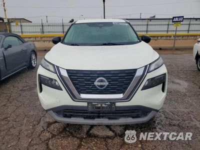 Piąte zdjęcie samochodu w środku: 2023 NISSAN ROGUE S VIN:5N1BT3AA1PC806717 - miniatura