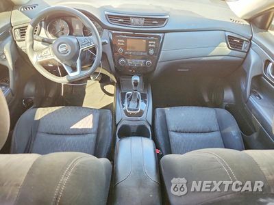 Zdjęcie 8 z 13 samochodu: 2017 NISSAN ROGUE S VIN:JN8AT2MT6HW131751 - miniatura