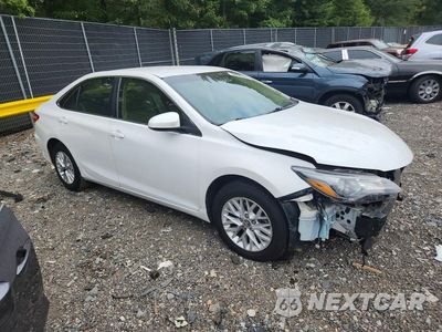Czwarte zdjęcie samochodu z boku: 2017 TOYOTA CAMRY LE VIN:4T1BF1FK7HU646559 - miniatura