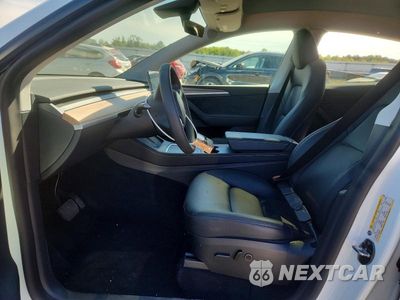 Zdjęcie 7 z 12 samochodu: 2023 TESLA MODEL Y VIN:7SAYGDEE6PA045966 - miniatura