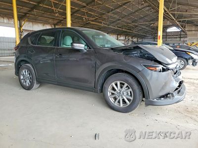 Czwarte zdjęcie samochodu z boku: 2023 MAZDA CX-5 PREFERRED VIN:JM3KFBCM2P0181525 - miniatura