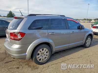 Trzecie zdjęcie samochodu z tyłu: 2019 DODGE JOURNEY SE VIN:3C4PDCABXKT859042 - miniatura