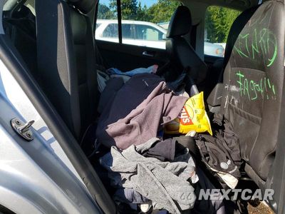 Zdjęcie 11 z 13 samochodu: 2017 VOLKSWAGEN TIGUAN S VIN:WVGBV7AXXHK027538 - miniatura