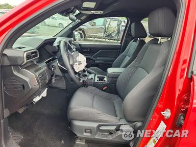 Zdjęcie 7 z 12 samochodu: 2025 TOYOTA TACOMA SR5 VIN:3TYLB5JN2ST091937 - miniatura