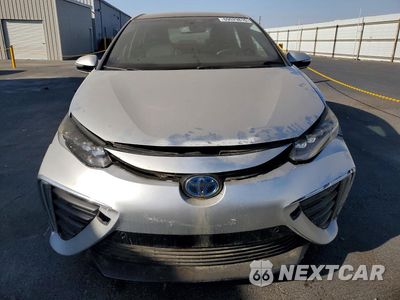 Piąte zdjęcie samochodu w środku: 2018 TOYOTA MIRAI BASE VIN:JTDBVRBD3JA004750 - miniatura