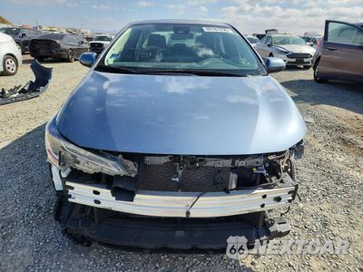 Piąte zdjęcie samochodu w środku: 2022 TOYOTA COROLLA LE VIN:JTDEPMAE0N3032407 - miniatura