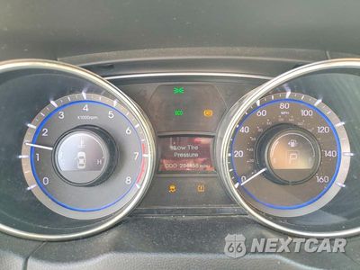 Zdjęcie 9 z 12 samochodu: 2012 HYUNDAI SONATA LIMITED VIN:5NPEC4AC5CH457911 - miniatura