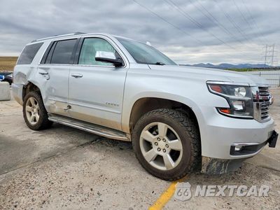 Czwarte zdjęcie samochodu z boku: 2019 CHEVROLET TAHOE K1500 PREMIER VIN:1GNSKCKC2KR234965 - miniatura
