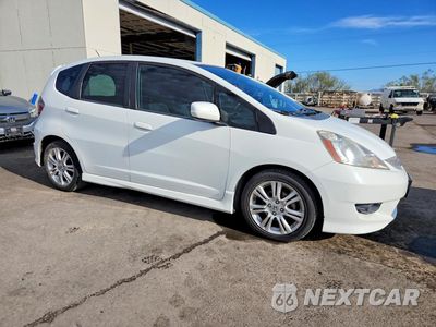Czwarte zdjęcie samochodu z boku: 2009 HONDA FIT SPORT VIN:JHMGE88679S004568 - miniatura