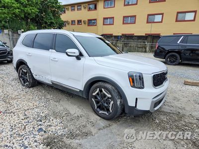 Czwarte zdjęcie samochodu z boku: 2024 KIA TELLURIDE EX VIN:5XYP34GC5RG418431 - miniatura