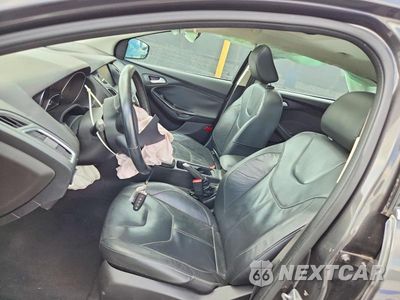 Zdjęcie 7 z 12 samochodu: 2015 FORD FOCUS TITANIUM VIN:1FADP3N21FL278119 - miniatura