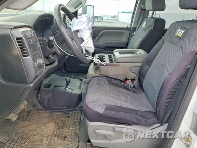 Zdjęcie 7 z 13 samochodu: 2018 CHEVROLET SILVERADO K3500 VIN:1GC4KYCG8JF258090 - miniatura